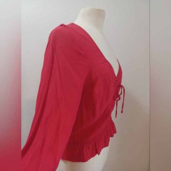 Express Ruched V neck Red Top, L - Picture 5 of 10